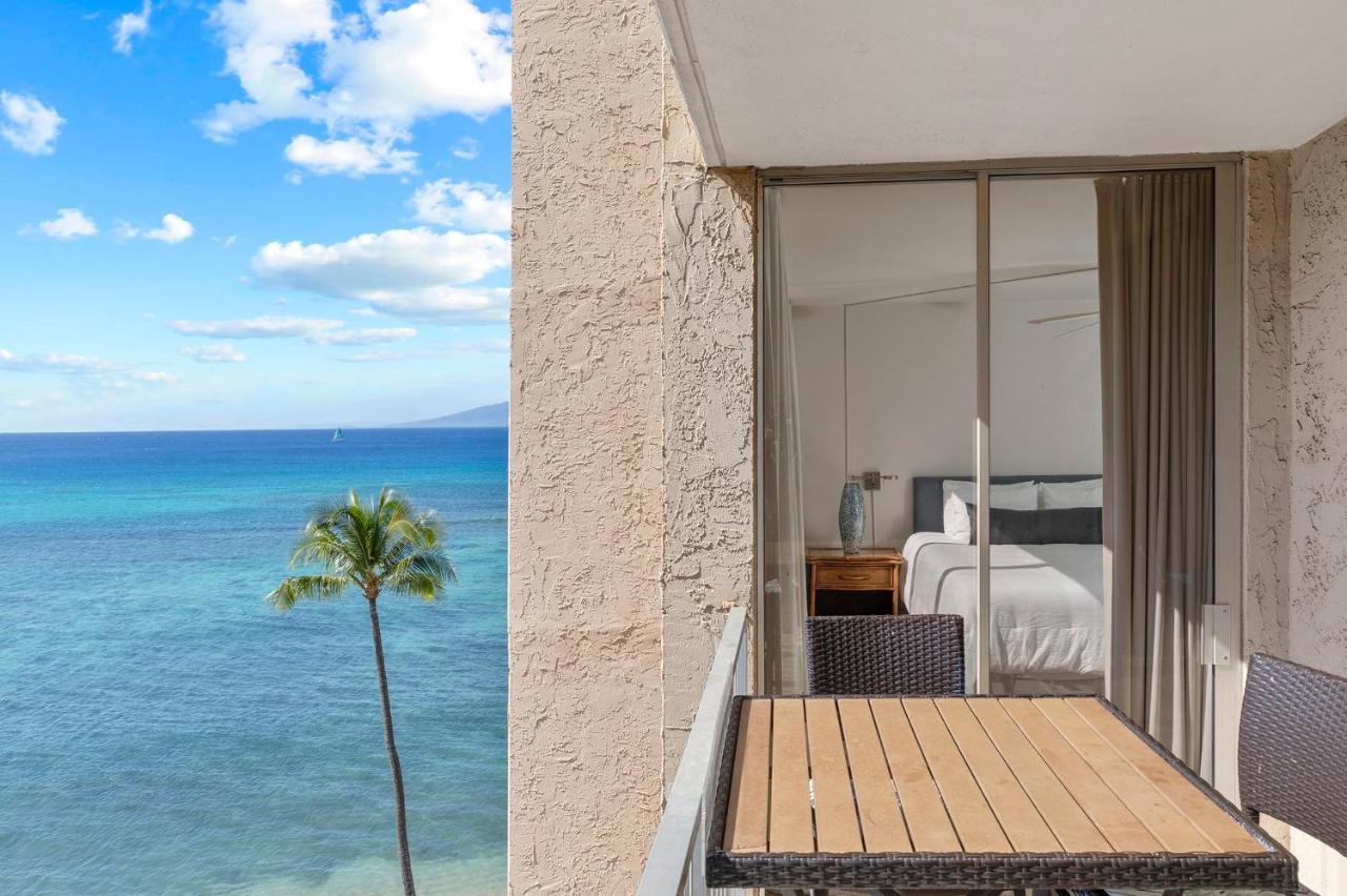 Incredible Beachfront 1Br - Sleeps 4 Awesome Location And In The Center Of Restaurants Many Beaches Golf And More Kahana Exterior foto